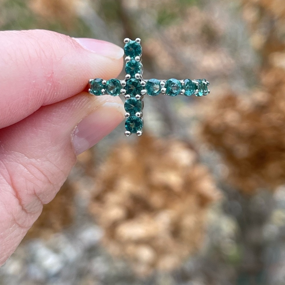 Indian Ocean Apatite Cross Ring